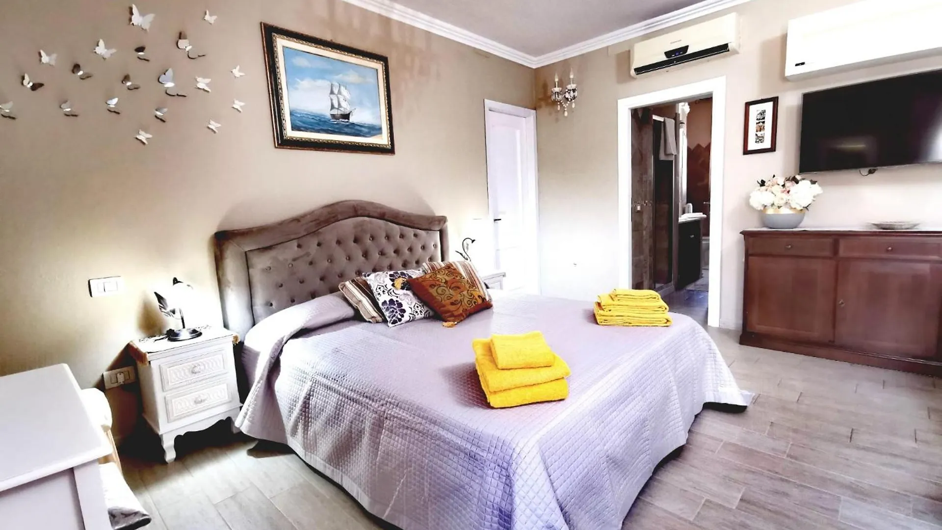 Guest house Lux Room Olbia Italy