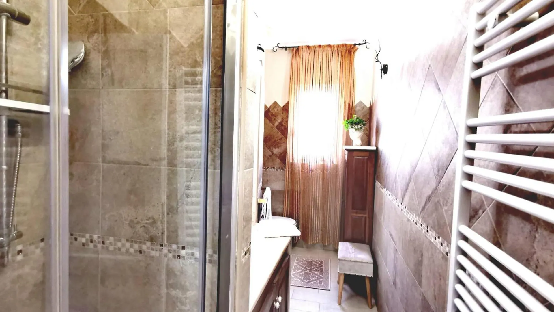 Lux Room Olbia Guest house