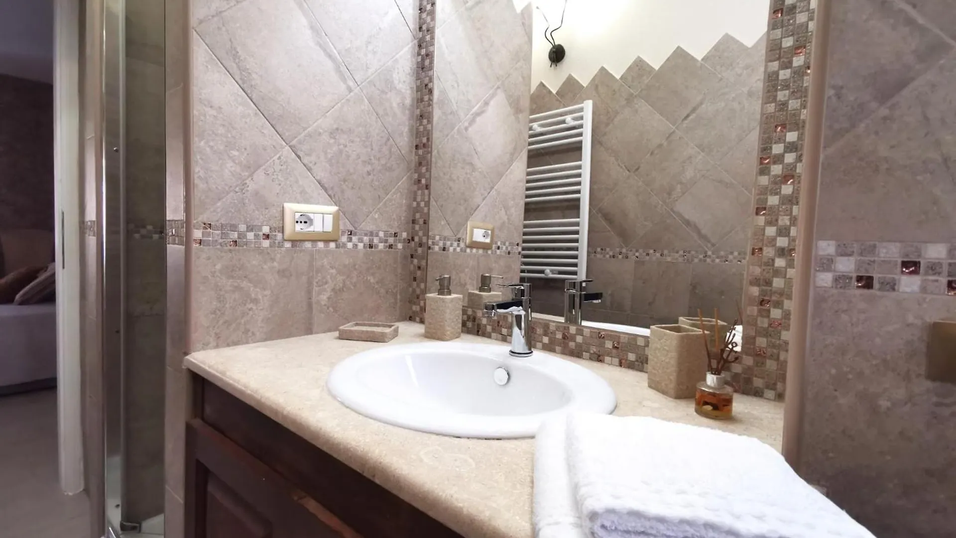 Lux Room Olbia Italy